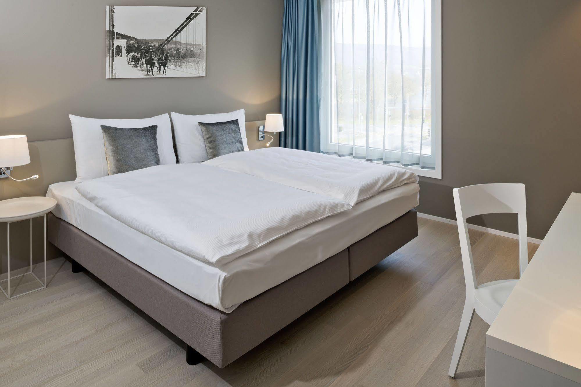 אראו Hotel Kettenbruecke מראה חיצוני תמונה