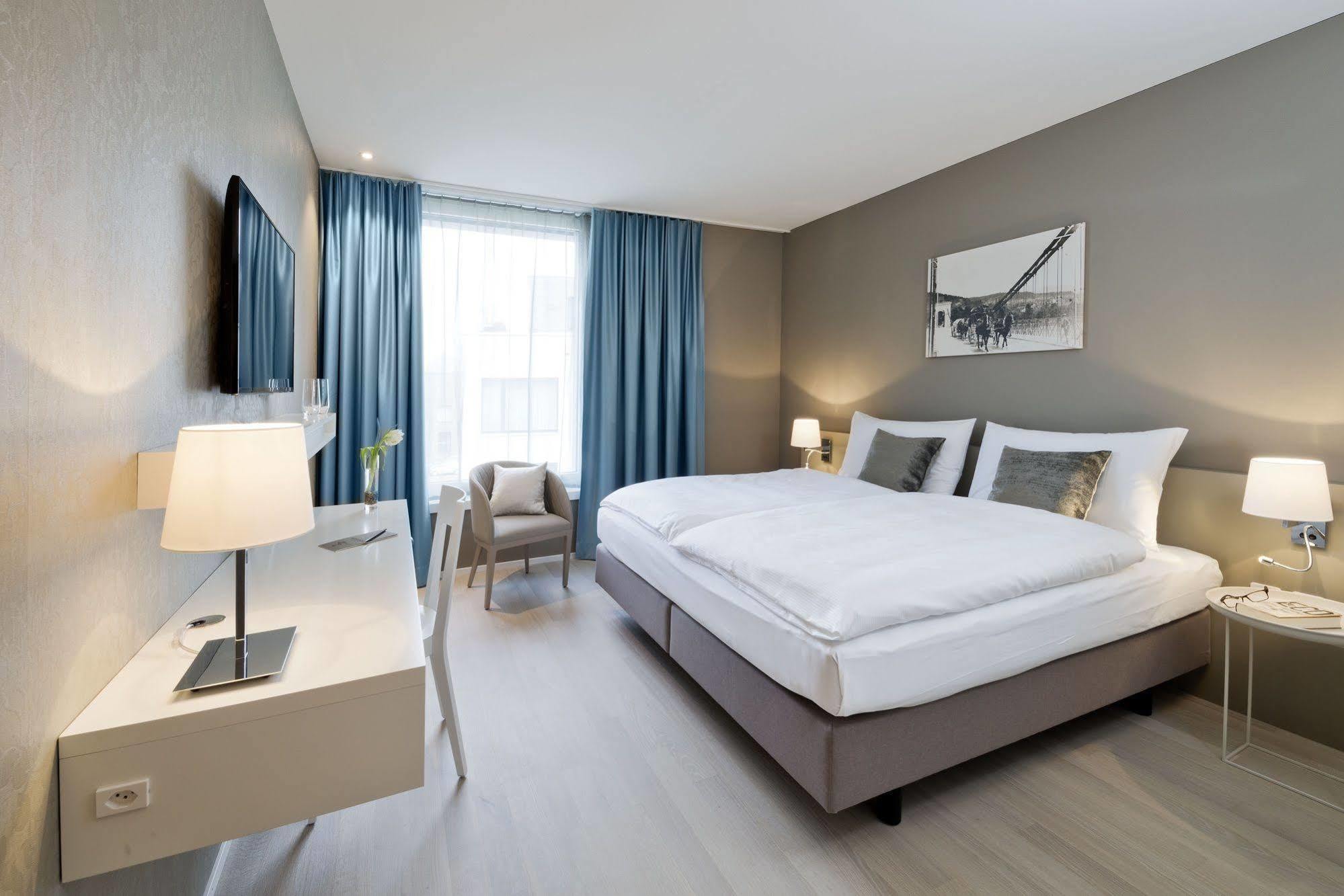 אראו Hotel Kettenbruecke מראה חיצוני תמונה